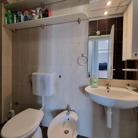 Likehome Life - Stevana Sremca *
