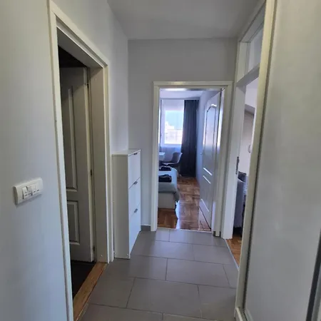 Apartmán Likehome Life - Stevana Sremca