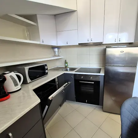 Likehome Life - Stevana Sremca