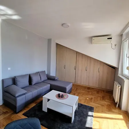 Likehome Life - Stevana Sremca Apartmán