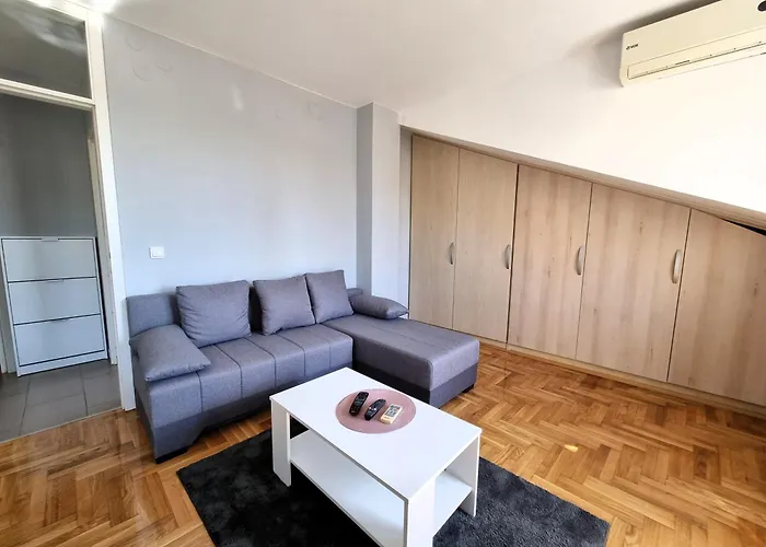 Likehome Life - Stevana Sremca نوفي ساد